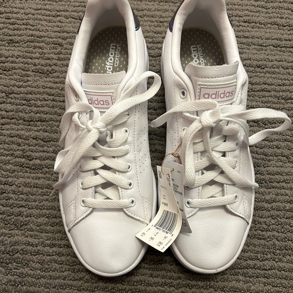 NWT Adidas Advantage Cloud Foam White Tennis Shoes - Picture 2 of 4